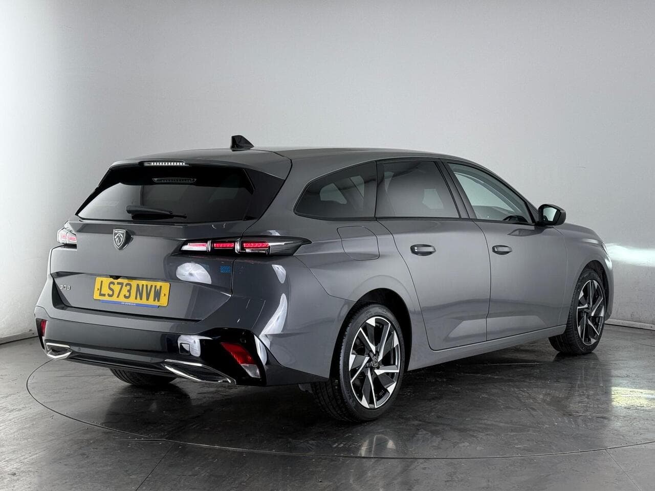 Peugeot 308 SW thumbnail Rear Right