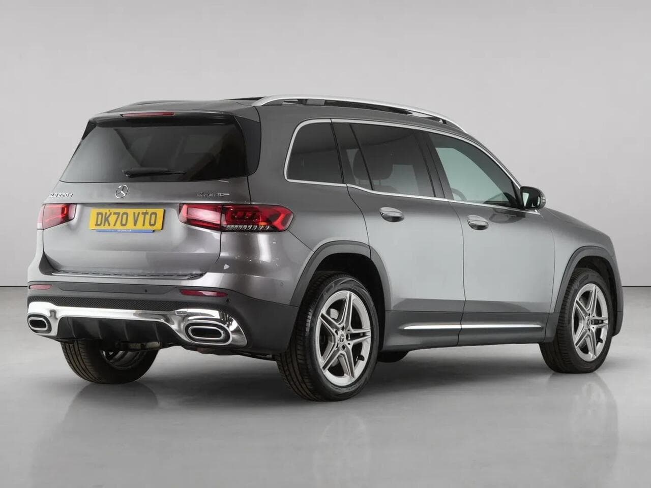 Mercedes-Benz GLB thumbnail Rear Right