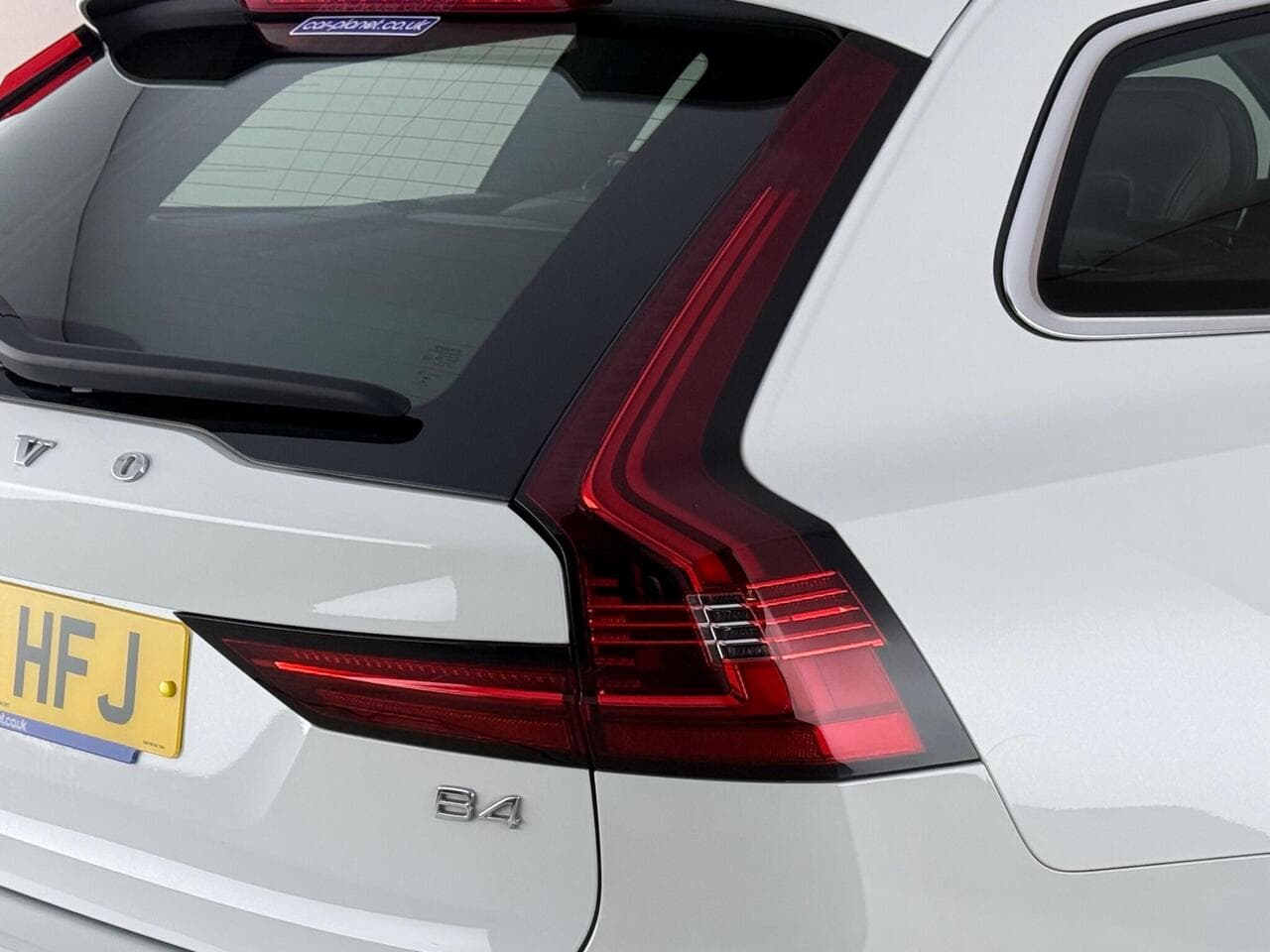 Volvo V90 thumbnail Lights Rear
