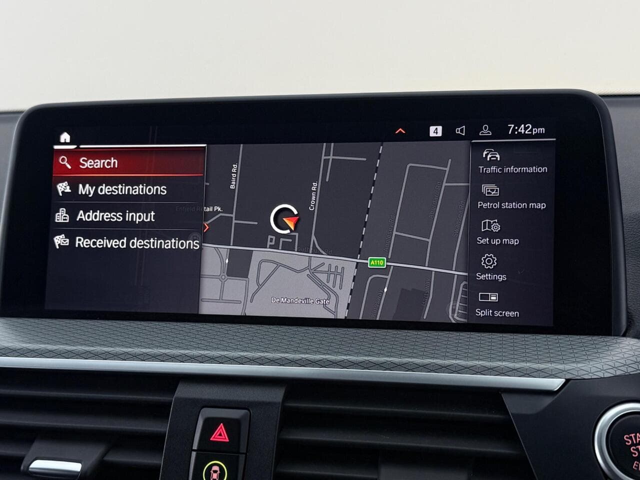 BMW X3 thumbnail Infotainment System