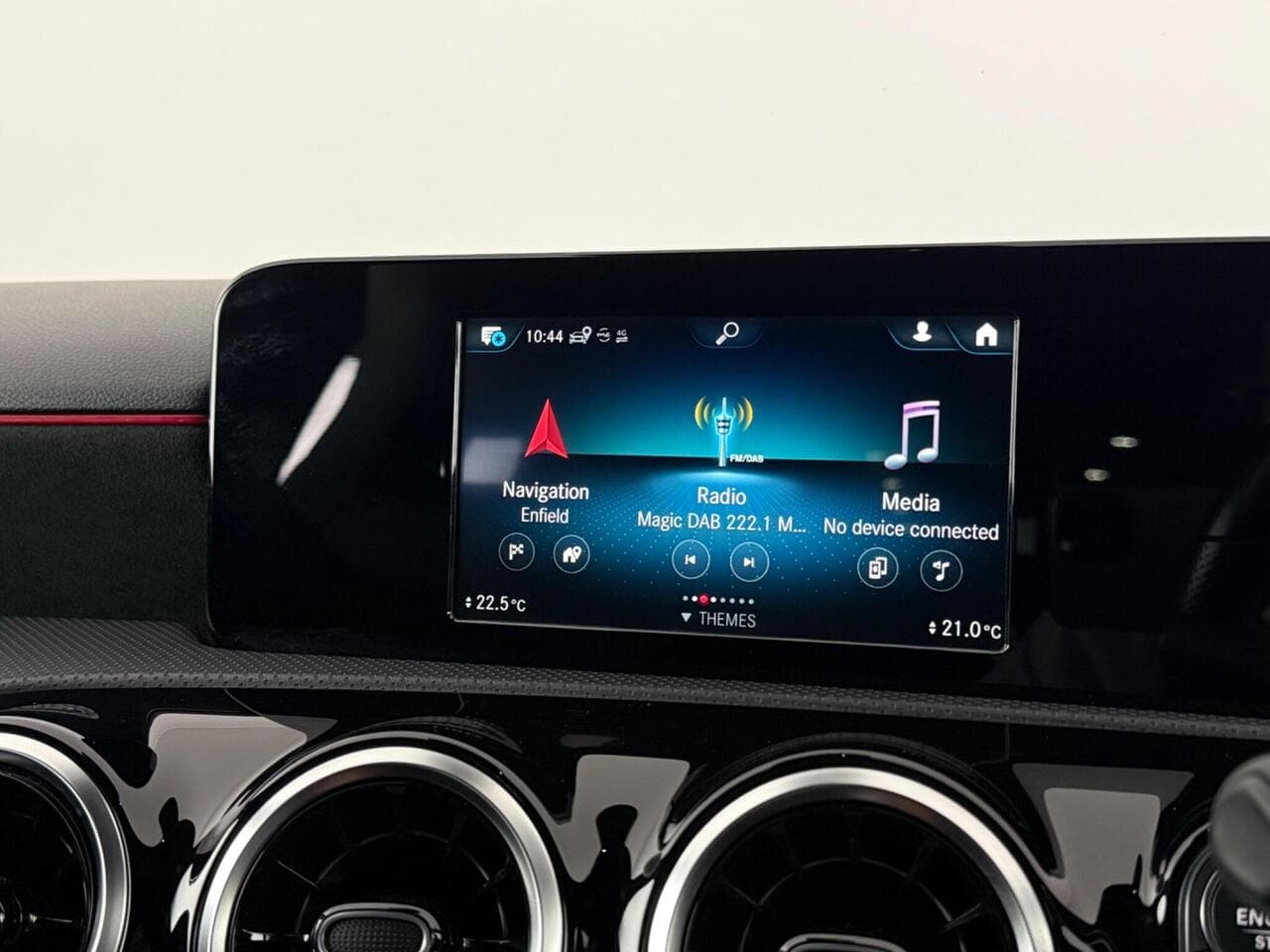 Mercedes-Benz A Class thumbnail Infotainment System