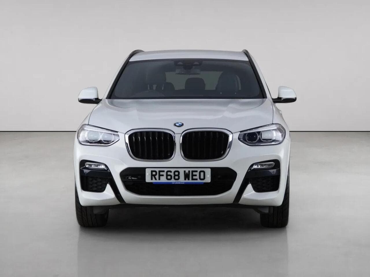 BMW X3 thumbnail Front