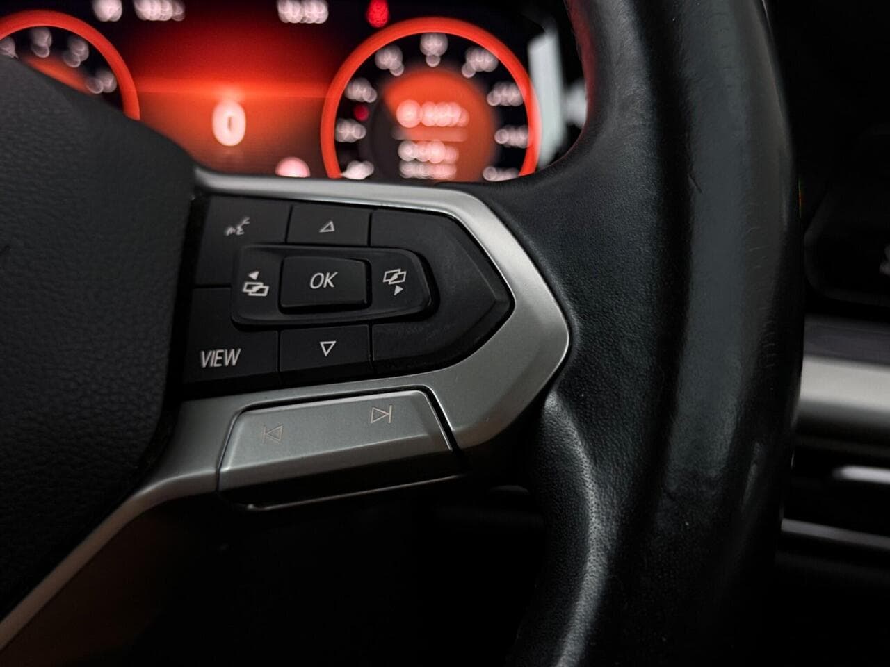 Volkswagen Golf thumbnail Misc Controls
