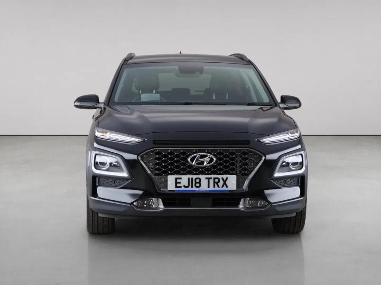 Hyundai KONA thumbnail Front