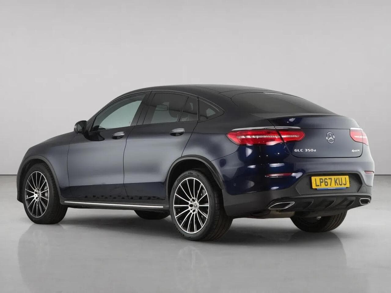 Mercedes-Benz GLC thumbnail Rear Left