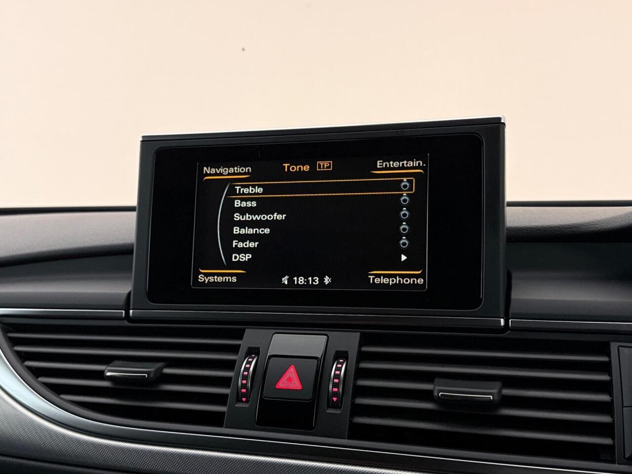 Audi A6 Saloon thumbnail Infotainment System