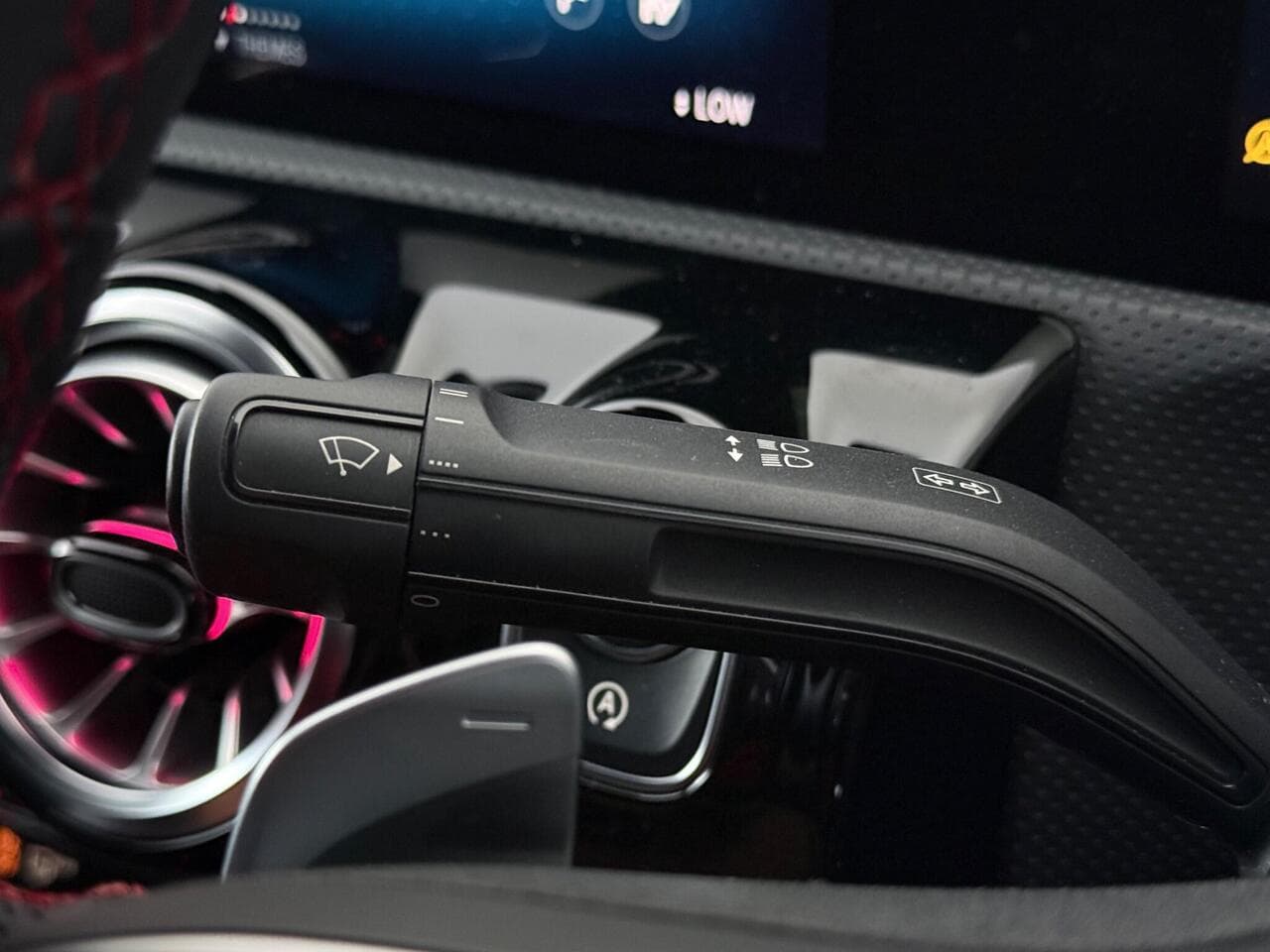Mercedes-Benz CLA thumbnail Misc Controls