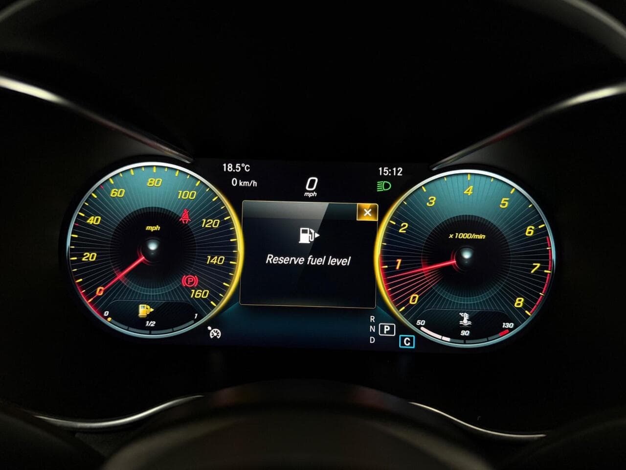 Mercedes-Benz C Class thumbnail Driver Instruments