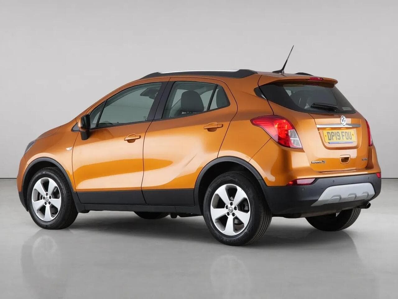 Vauxhall Mokka X thumbnail Rear Left