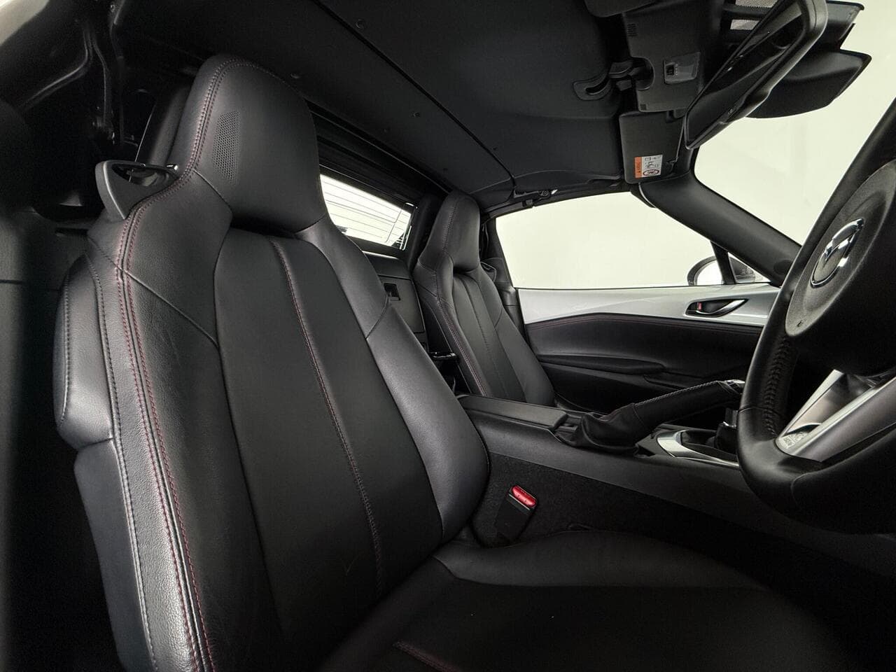 Mazda MX-5 RF thumbnail Seat Driver