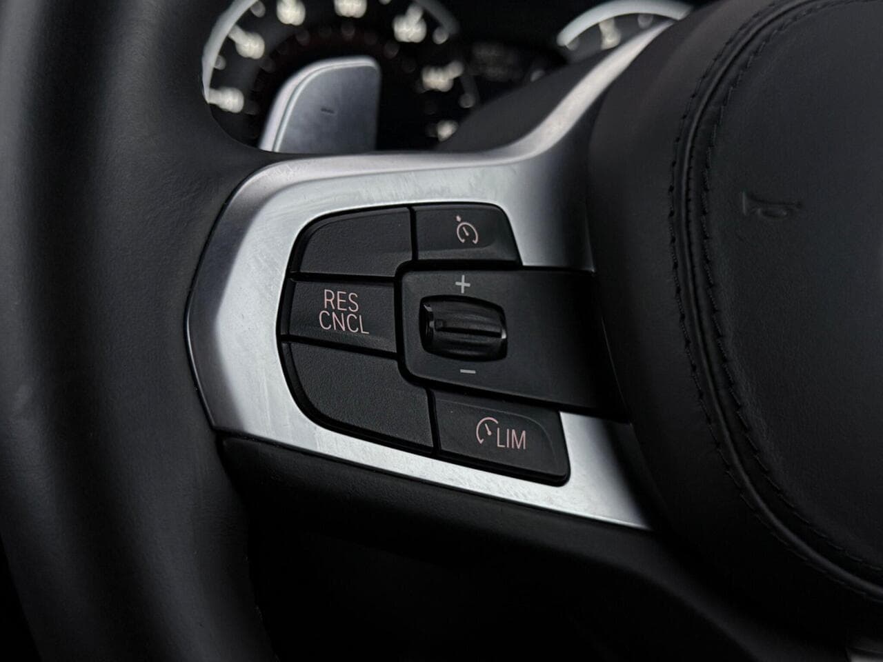 BMW X3 thumbnail Misc Controls