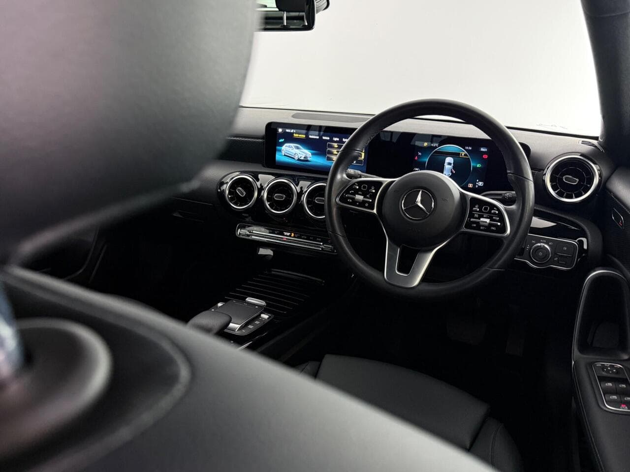 Mercedes-Benz A Class thumbnail Interior Front