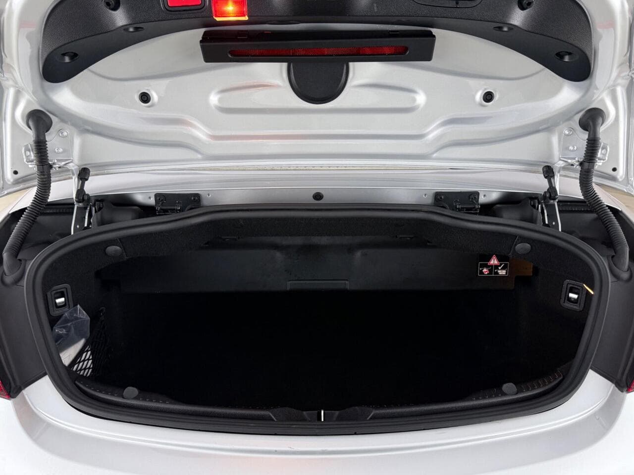Mercedes-Benz C Class thumbnail Boot