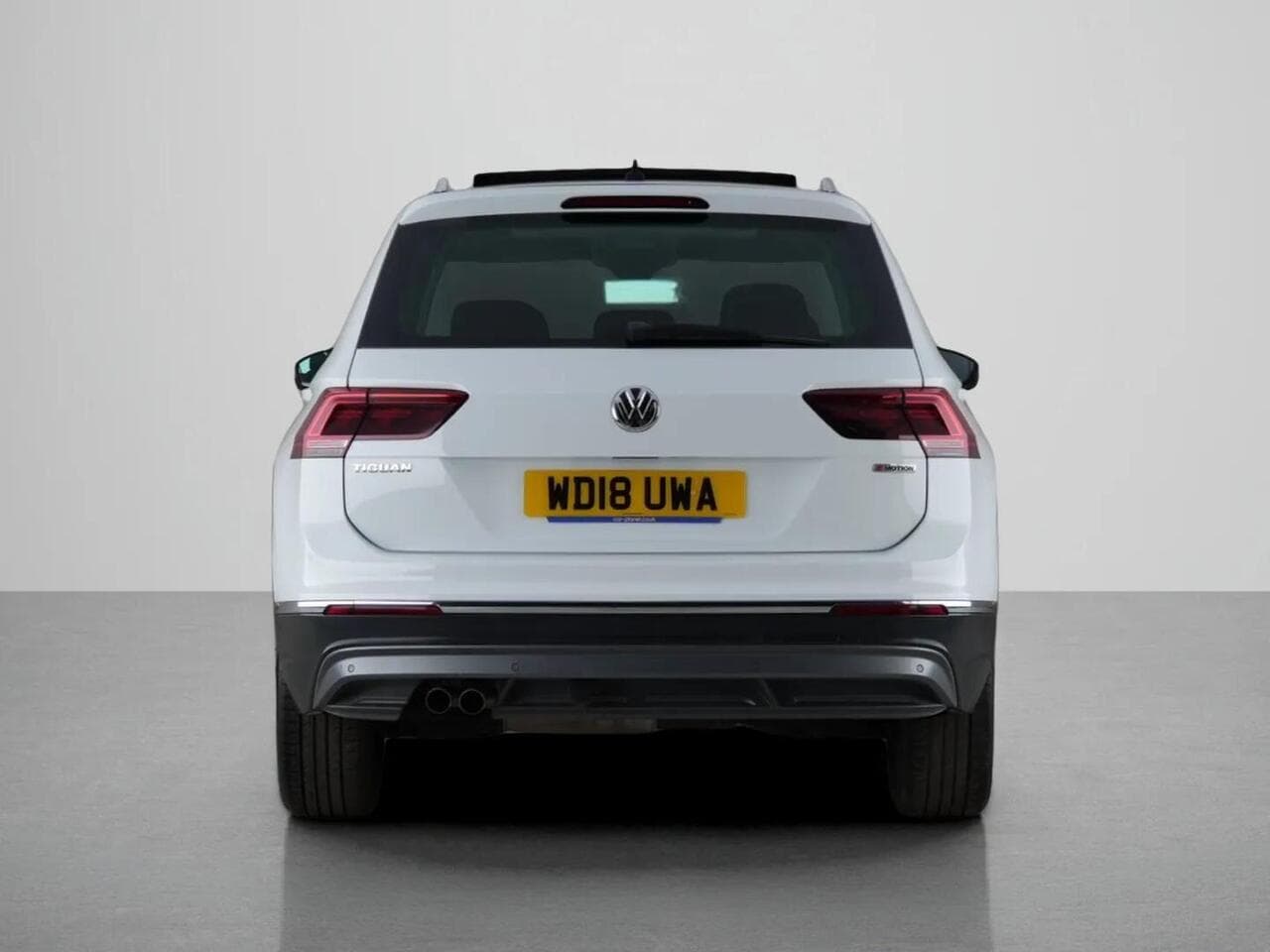 Volkswagen Tiguan thumbnail Rear