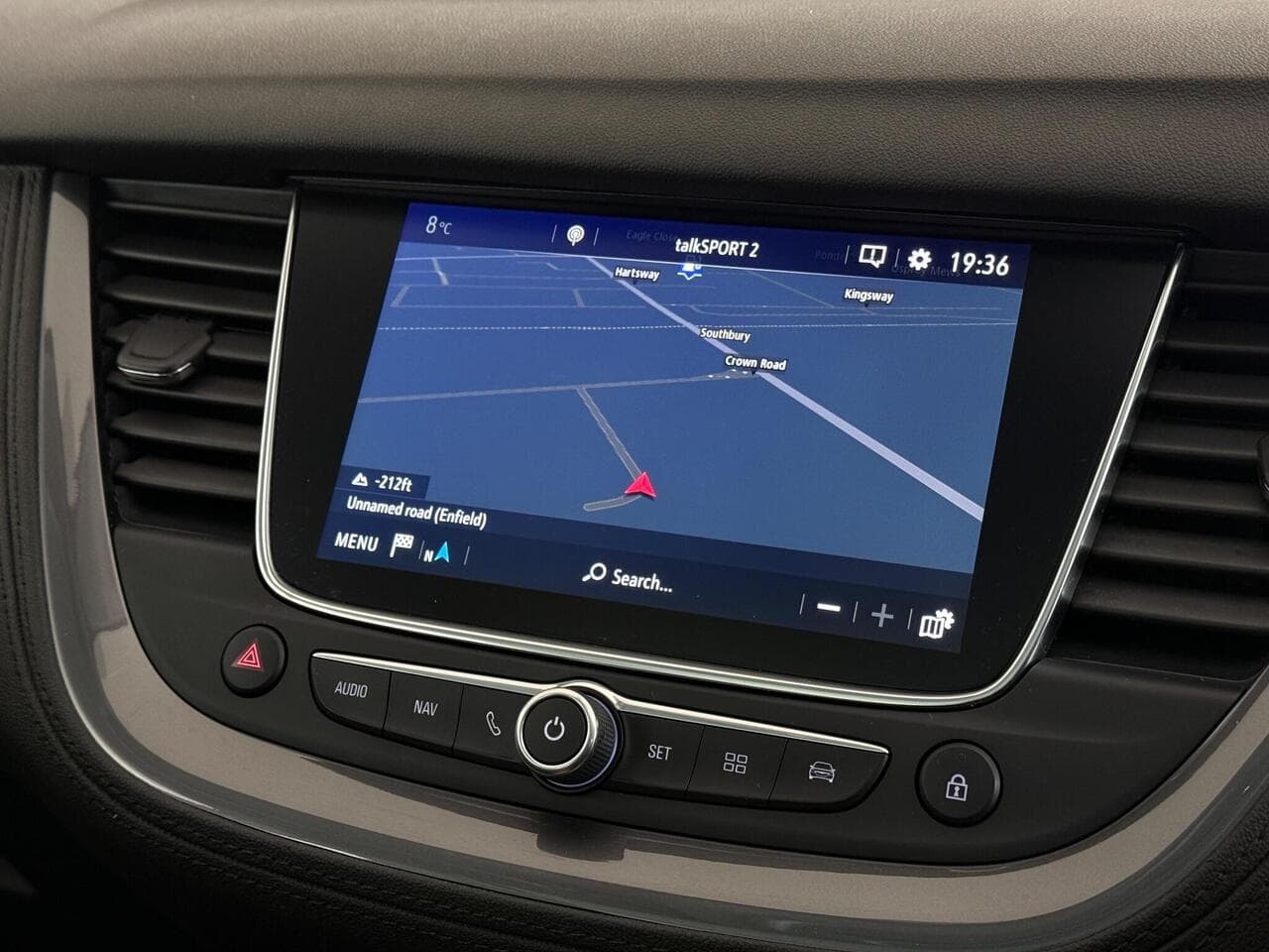 Vauxhall Grandland X thumbnail Infotainment System