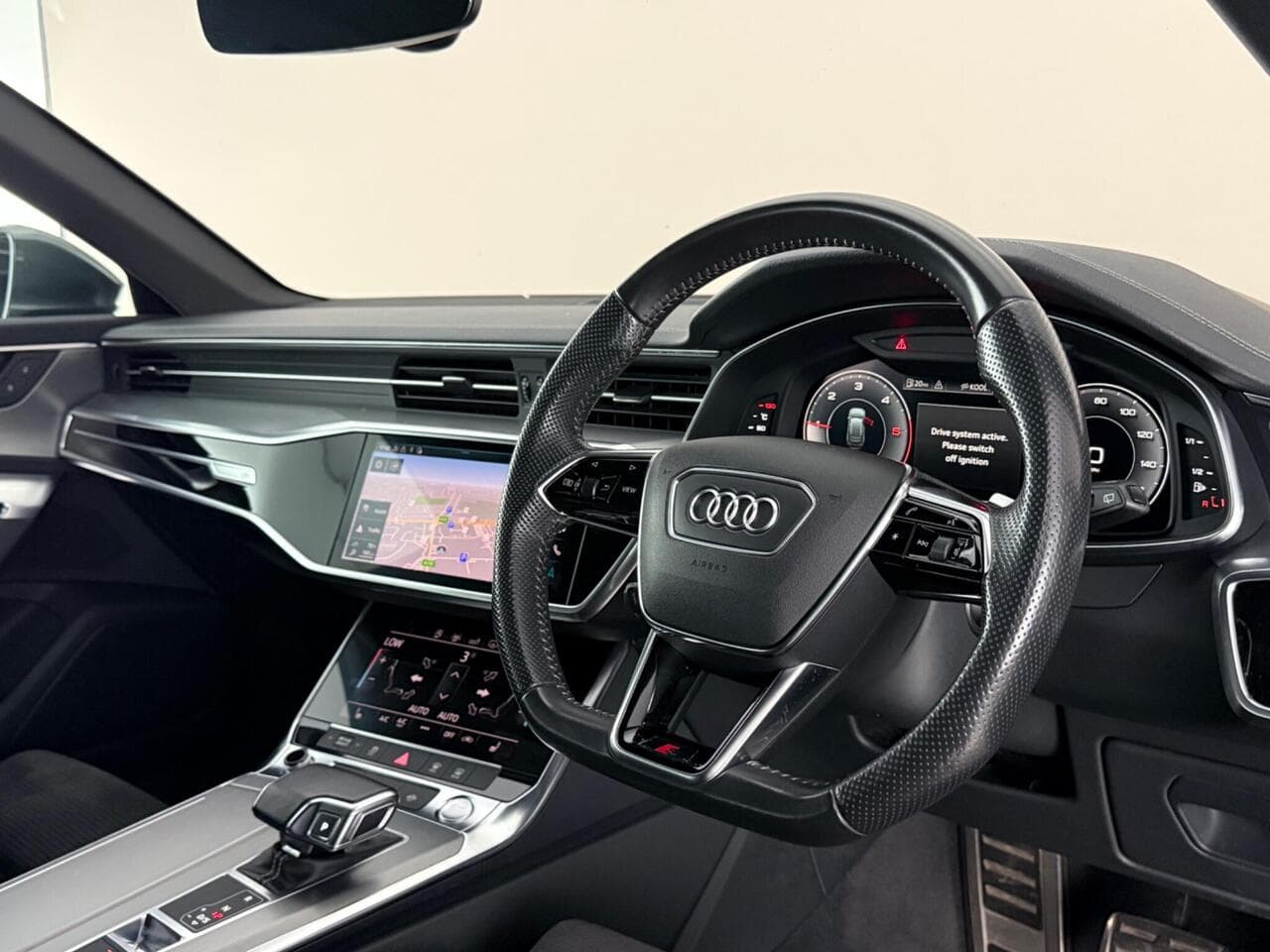 Audi A6 Avant thumbnail Interior Front