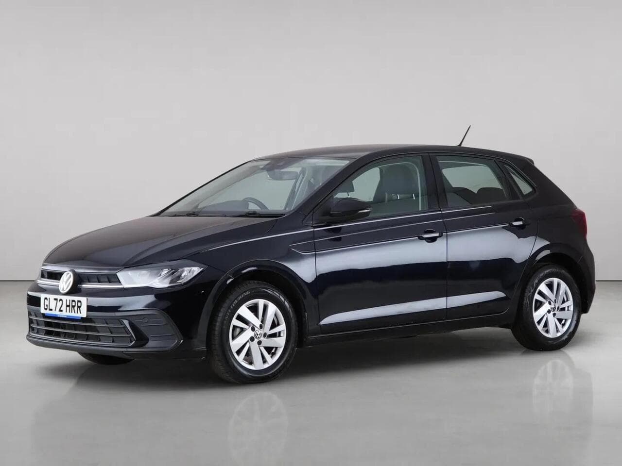 Volkswagen Polo thumbnail Front Left