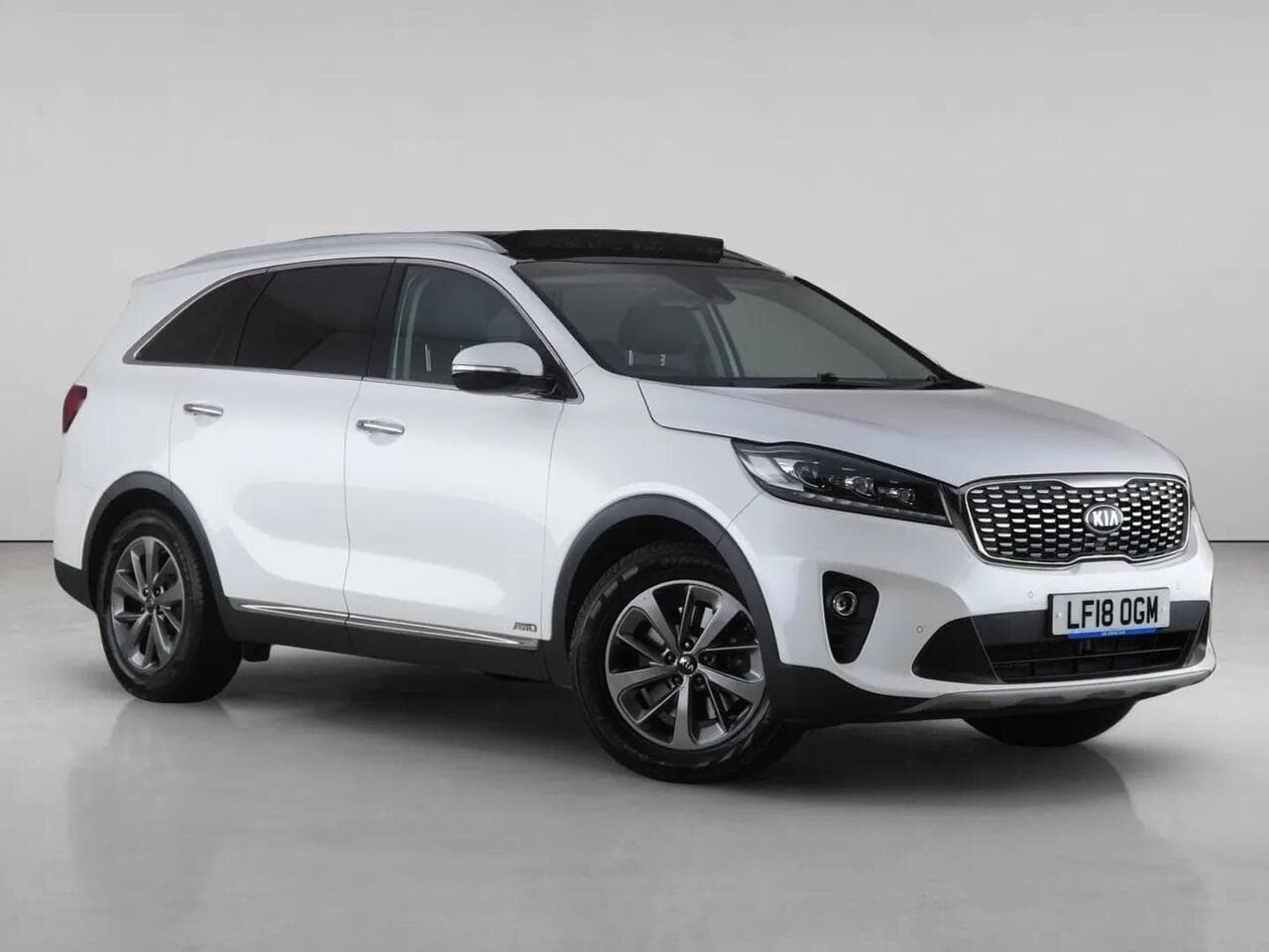 Kia Sorento - Kia Sorento 2.2 CRDi KX-3 SUV 5dr Diesel Auto AWD Euro 6 (s/s) (197 bhp)
