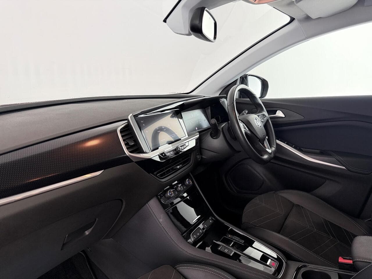 Vauxhall Grandland thumbnail Interior Front