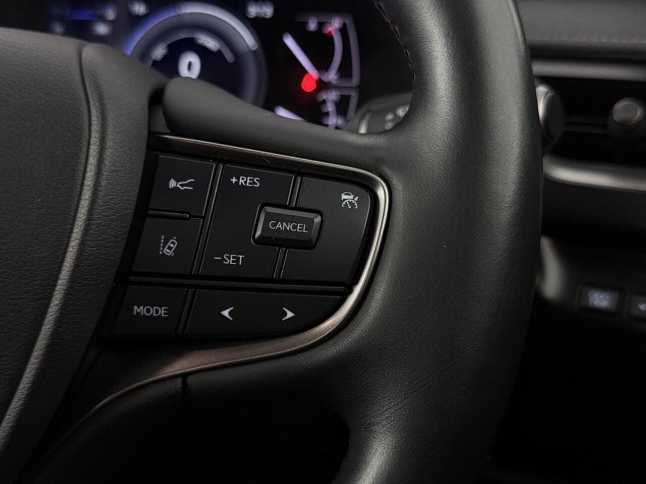Lexus UX thumbnail Misc Controls