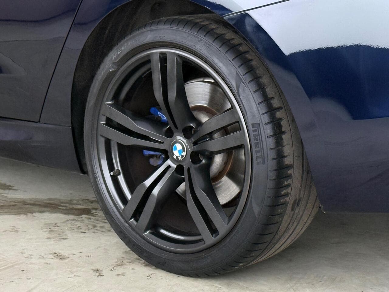 BMW 6 Series Gran Turismo thumbnail Wheel