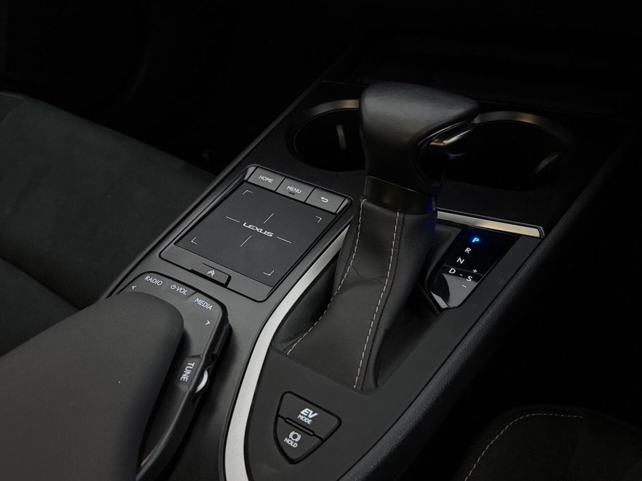 Lexus UX thumbnail Misc Controls