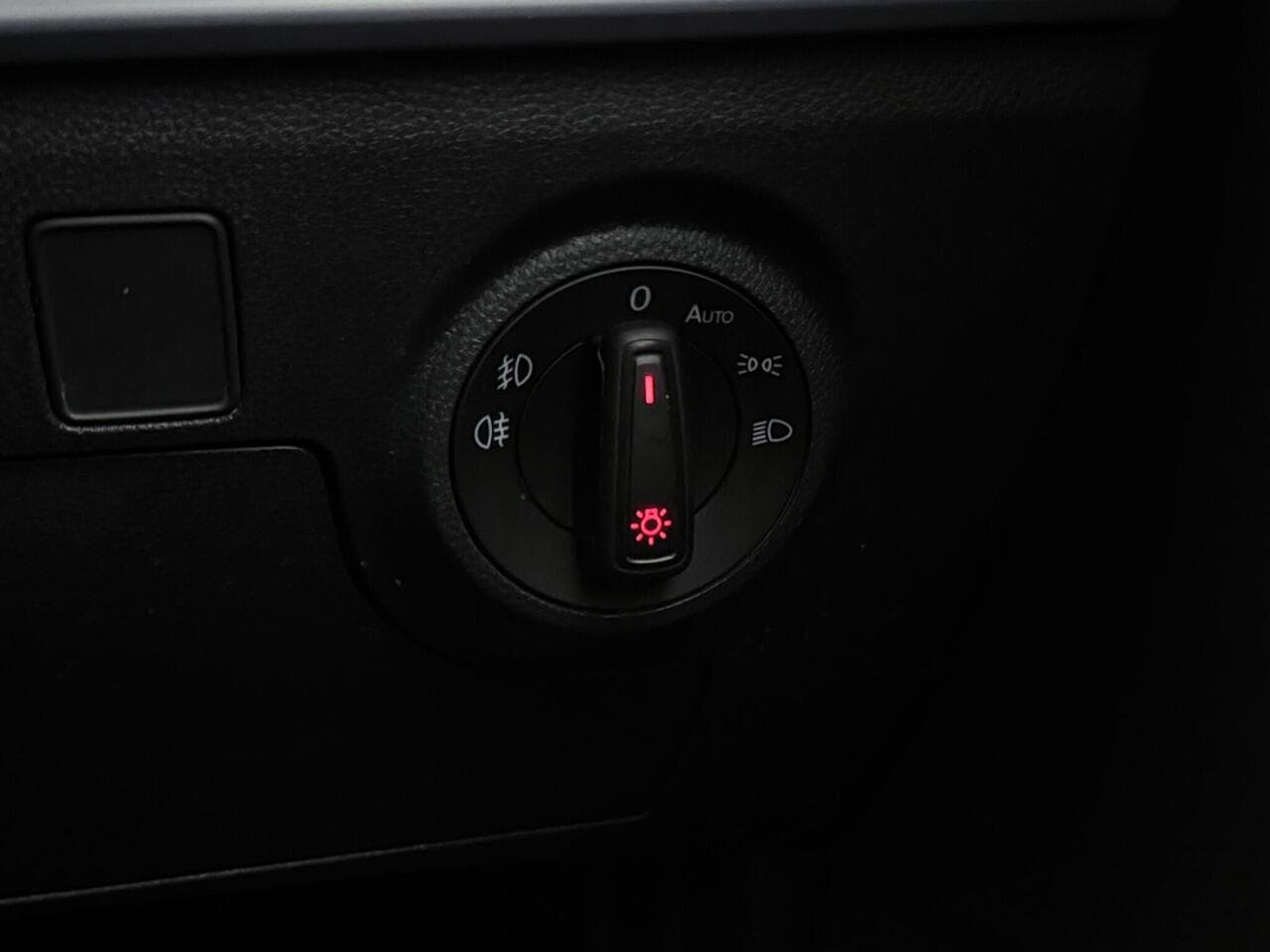 SEAT Arona thumbnail Misc Controls