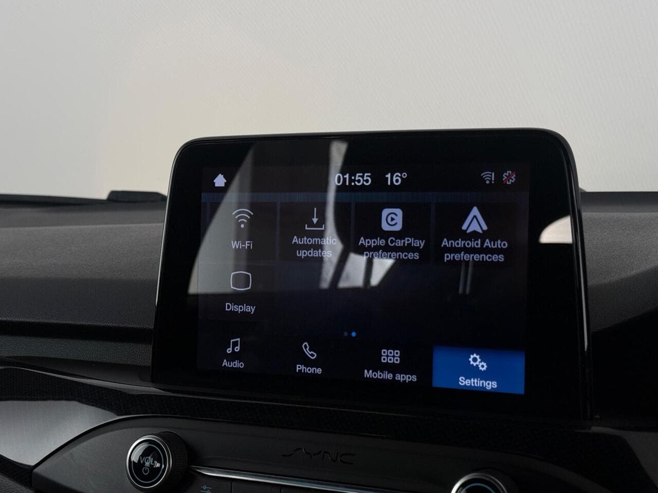 Ford Focus thumbnail Infotainment System