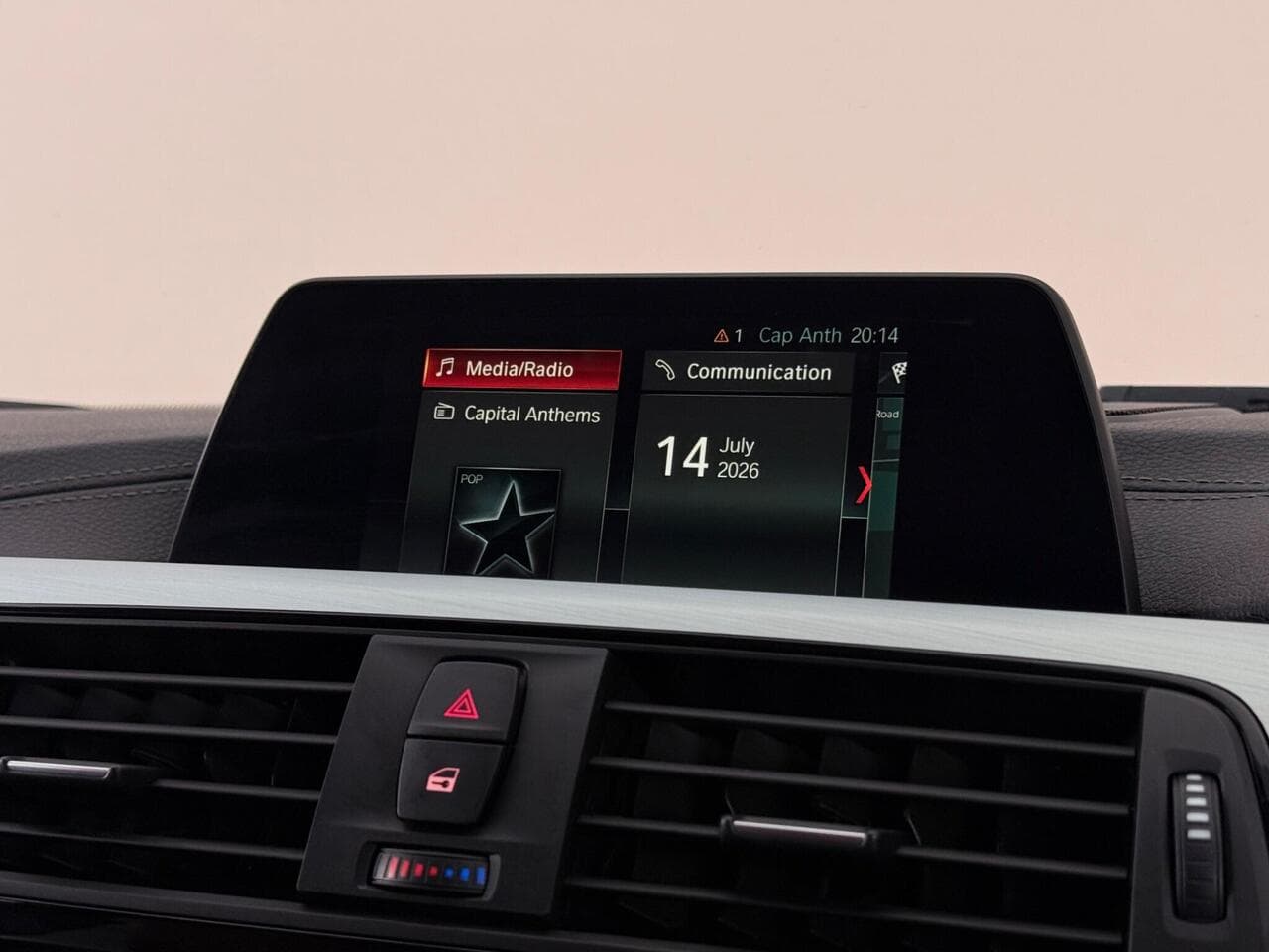 BMW 3 Series thumbnail Infotainment System