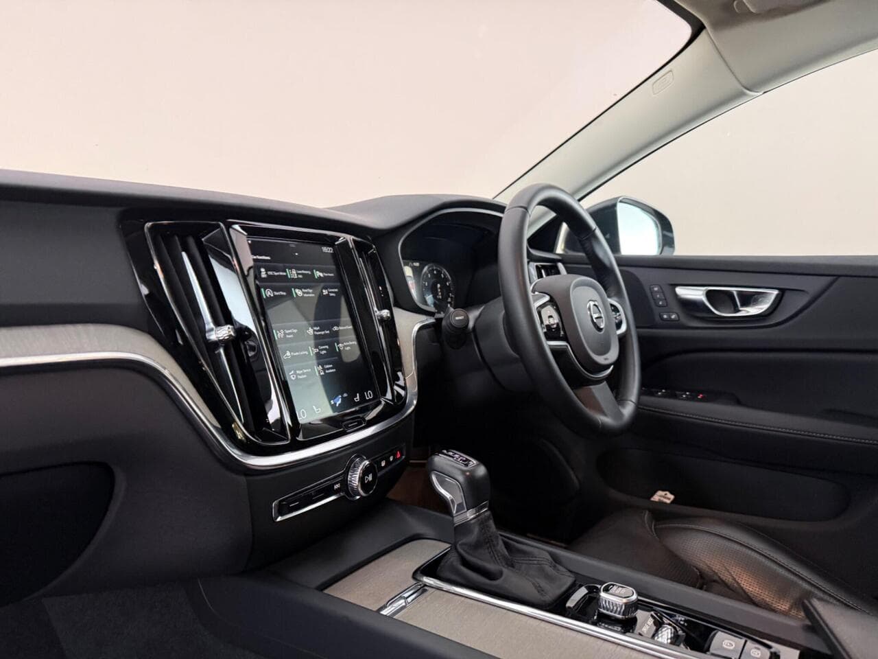 Volvo S60 thumbnail Interior Front