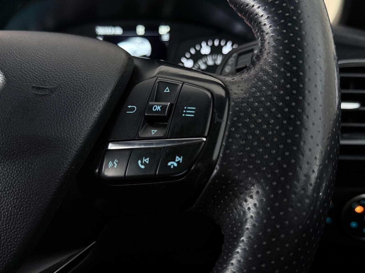 Ford Fiesta thumbnail Misc Controls