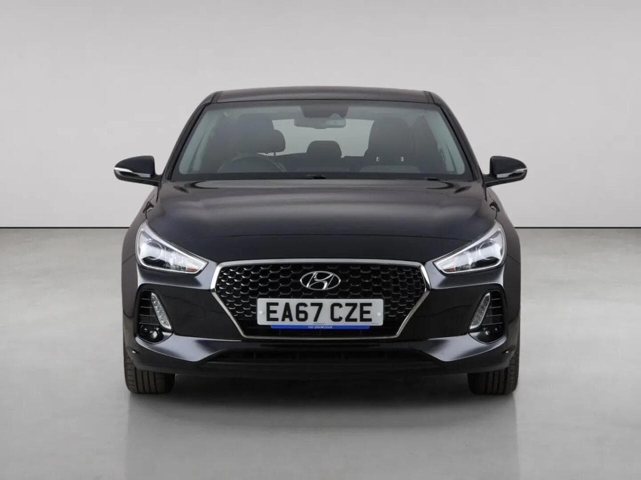 Hyundai i30 thumbnail Front