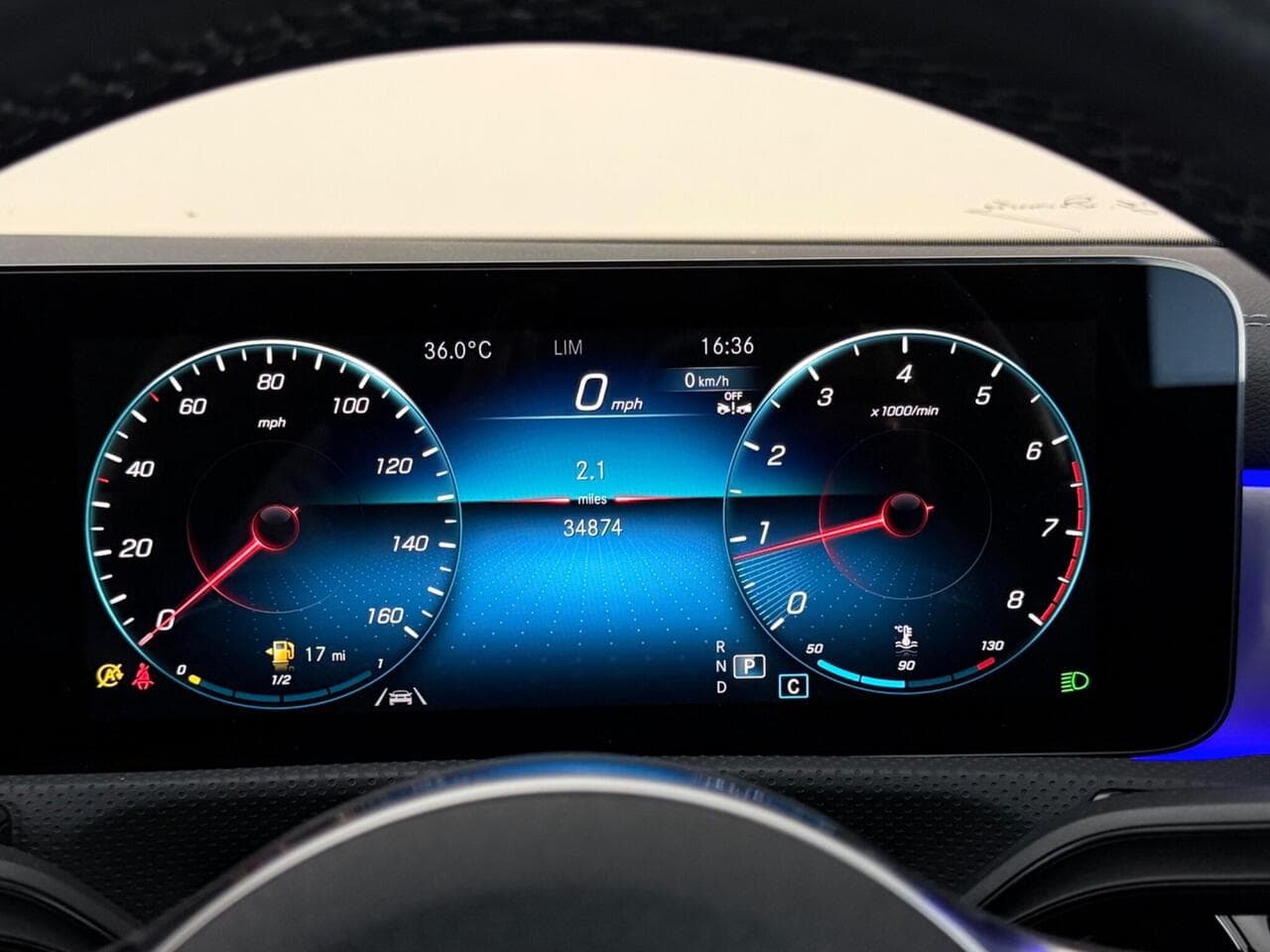 Mercedes-Benz CLA thumbnail Driver Instruments