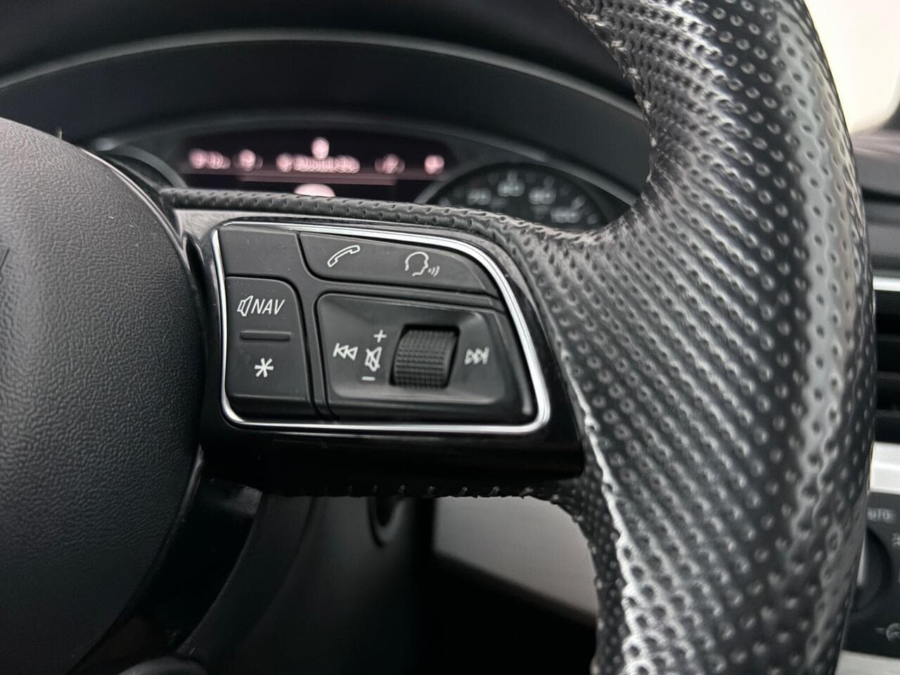 Audi A4 thumbnail Misc Controls