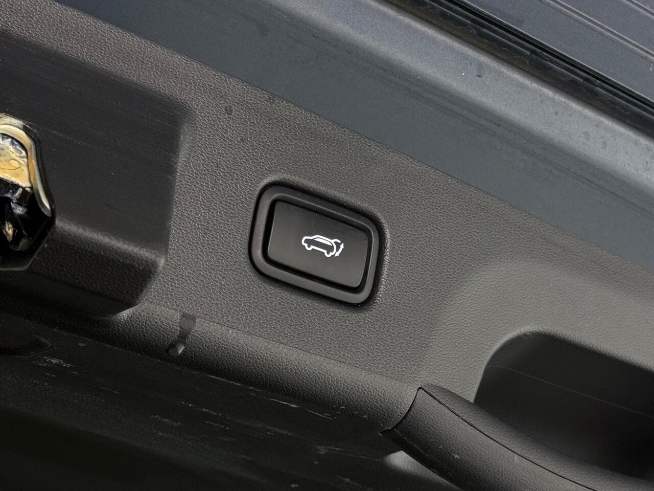 Hyundai TUCSON thumbnail Misc Controls