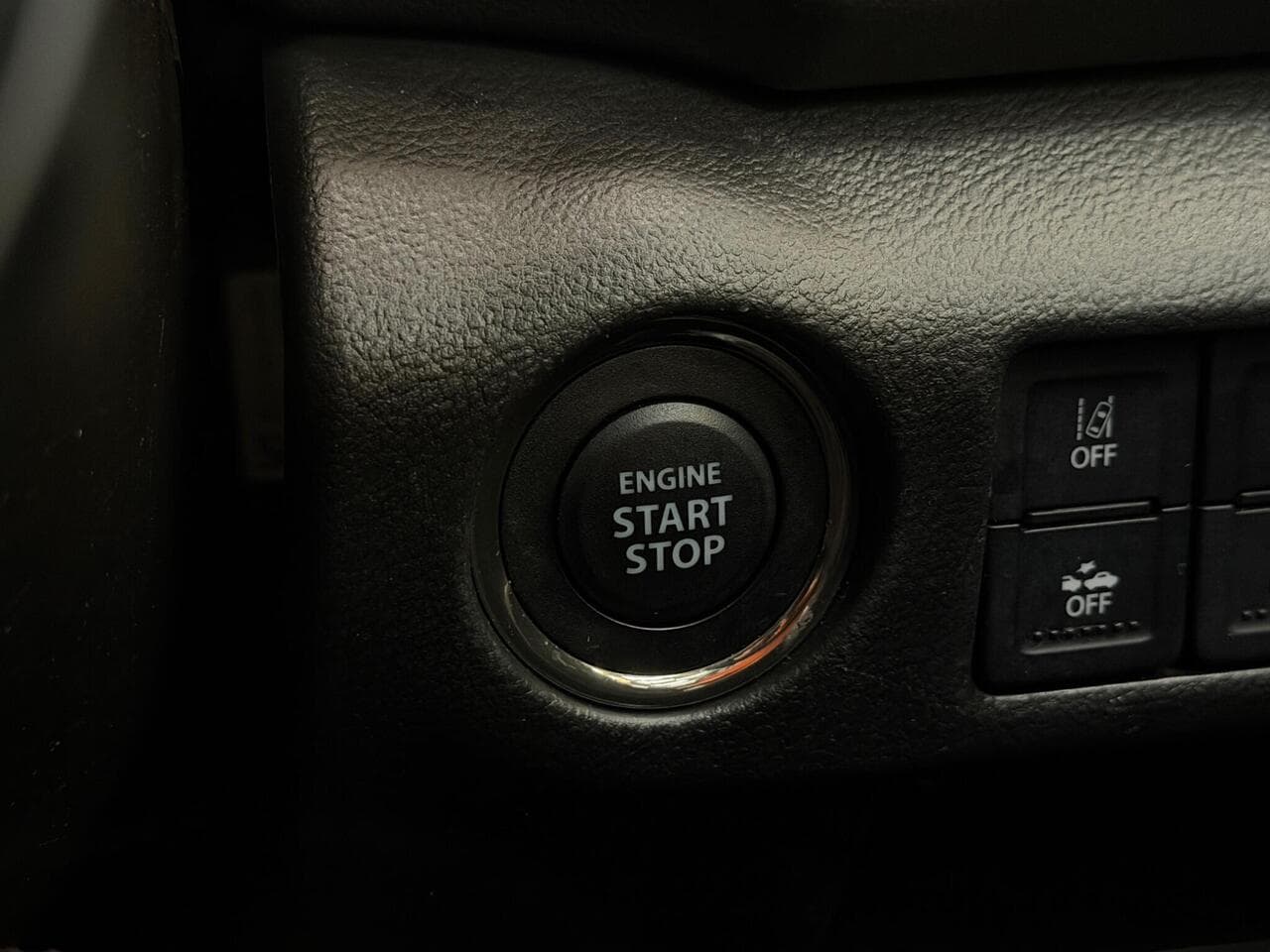 Suzuki S-Cross thumbnail Misc Controls