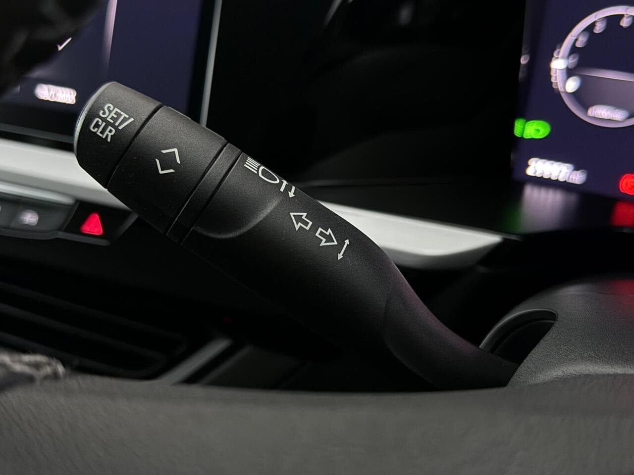 Vauxhall Grandland thumbnail Misc Controls