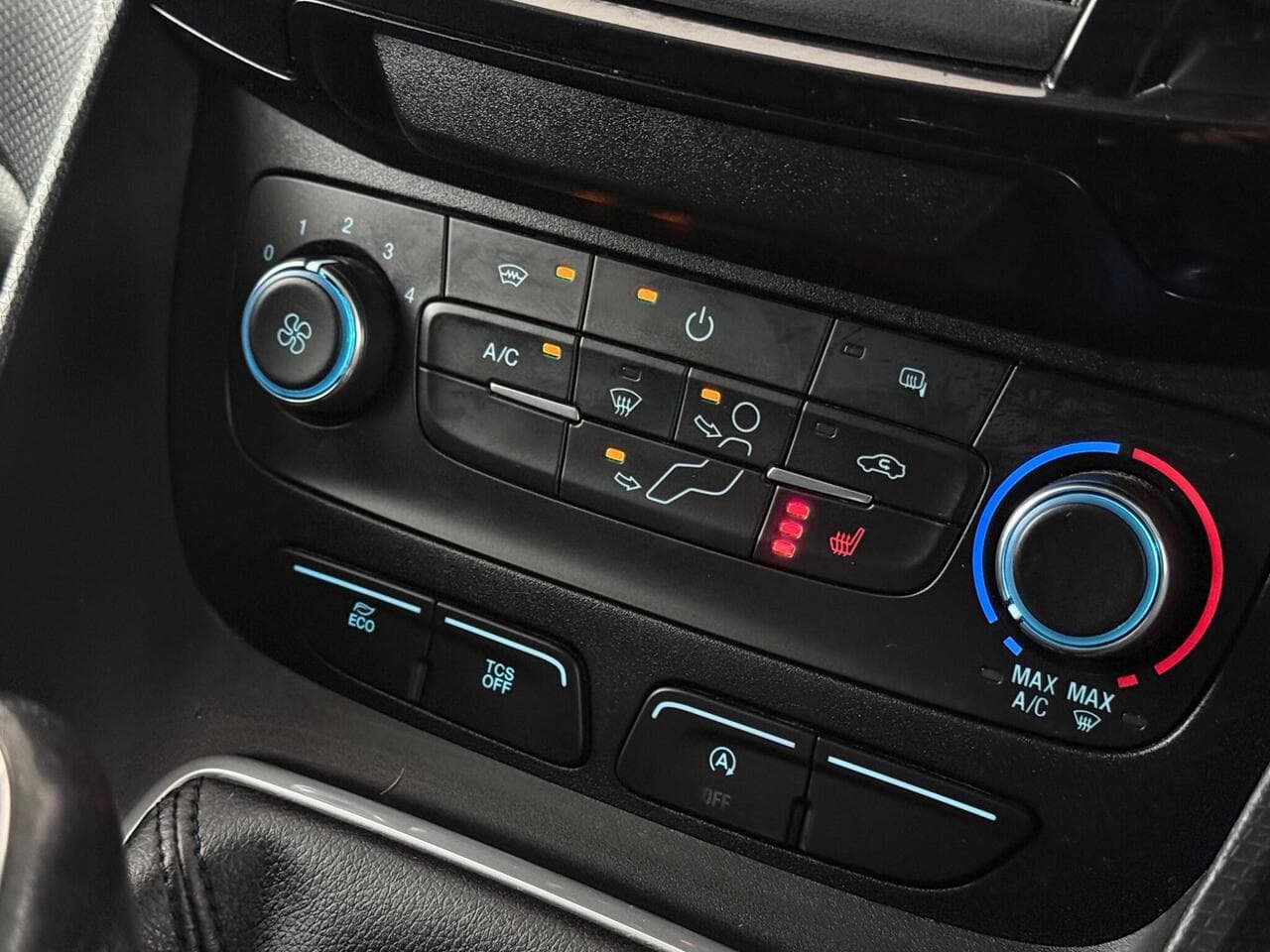 Ford Transit Connect thumbnail Misc Controls