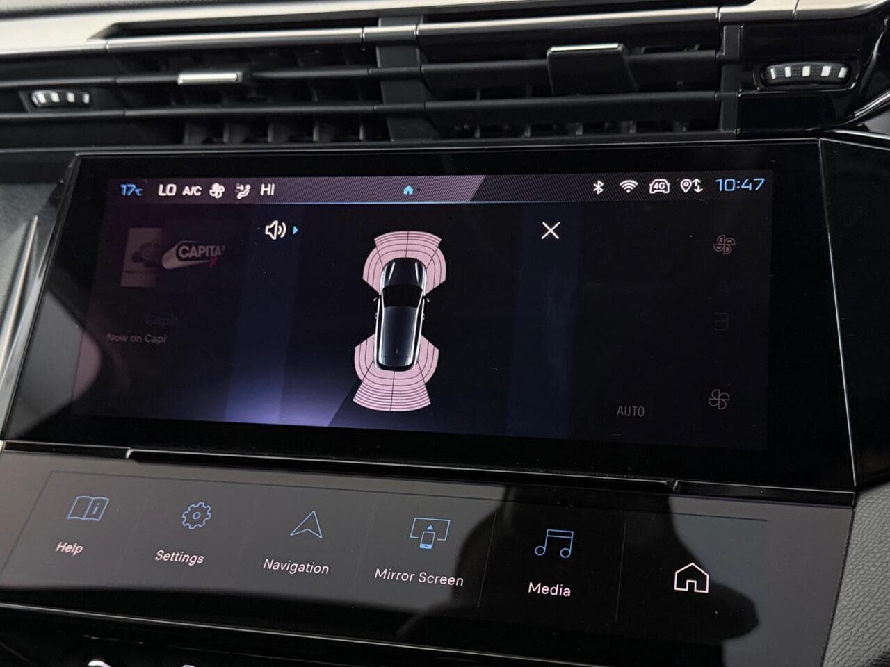 Peugeot 308 thumbnail Infotainment System
