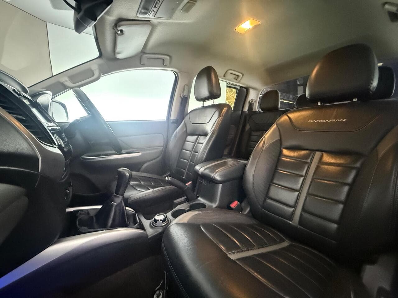 Mitsubishi L200 thumbnail Seat Front Passenger