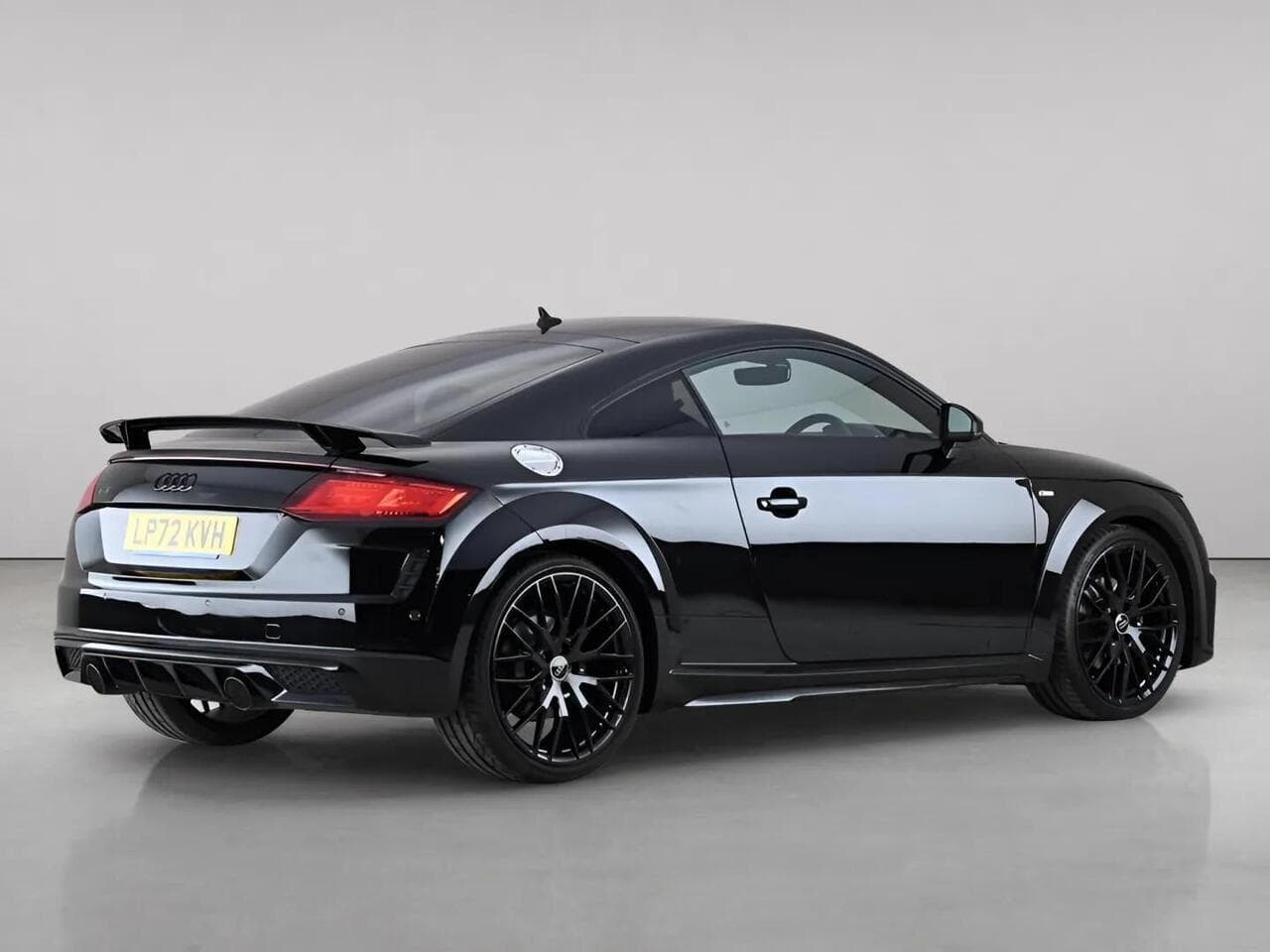 Audi TT thumbnail Rear Right
