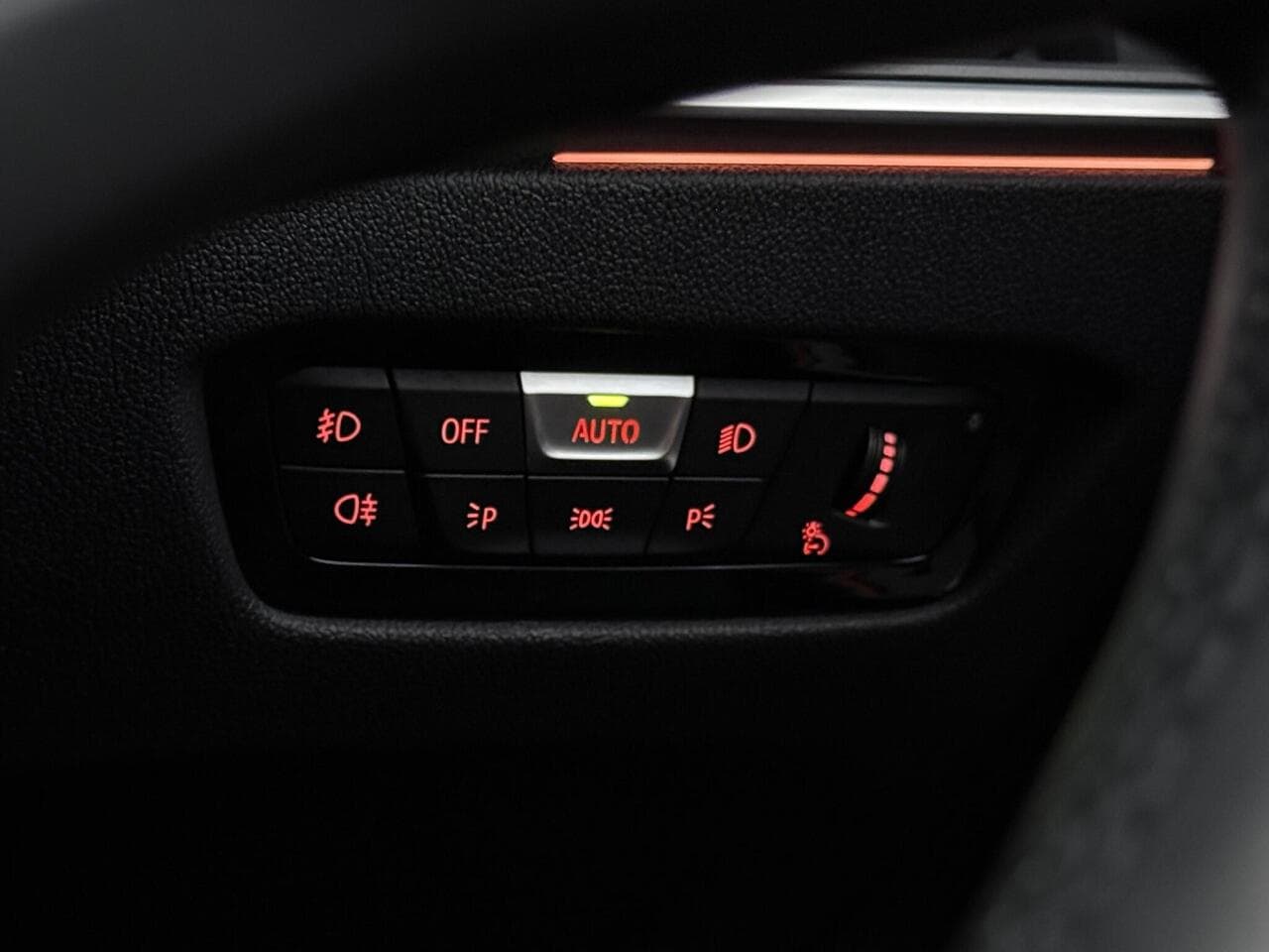 BMW 3 Series thumbnail Driver Instruments