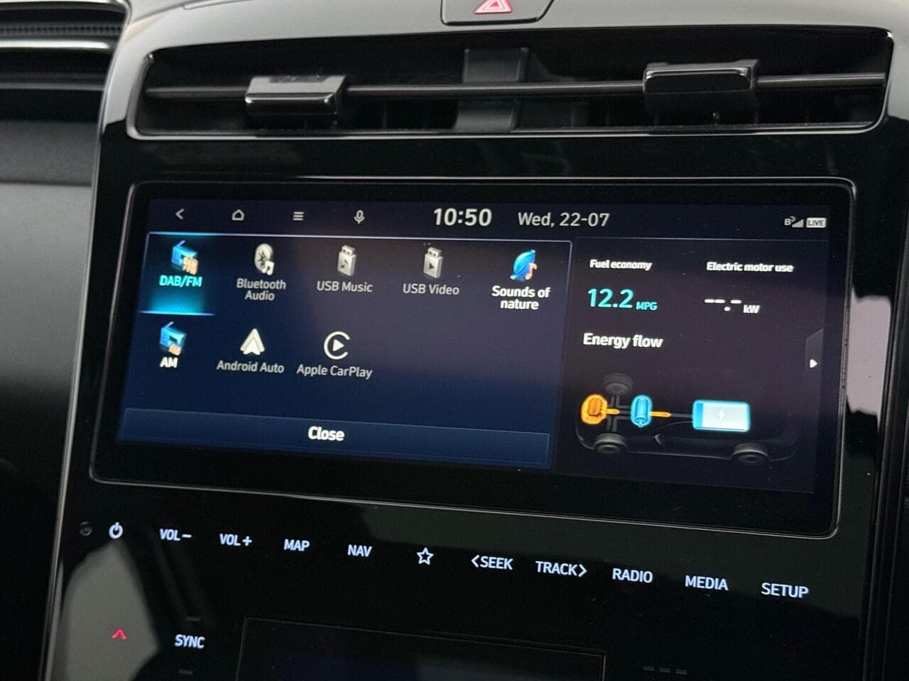 Hyundai TUCSON thumbnail Infotainment System