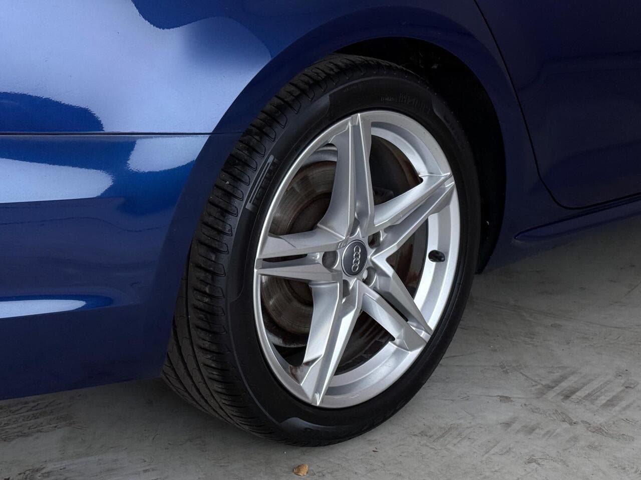 Audi A4 Avant thumbnail Wheel