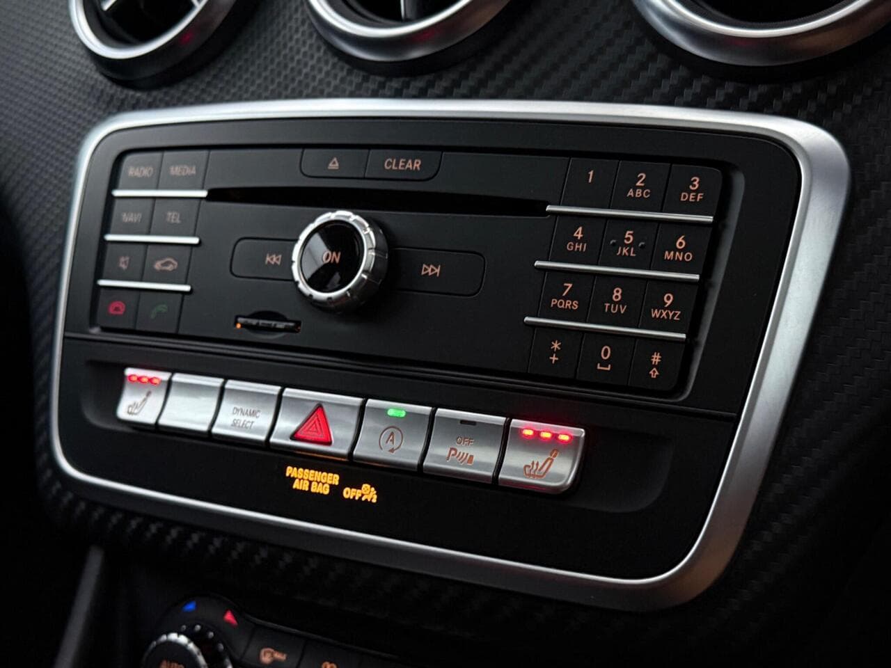 Mercedes-Benz A Class thumbnail Misc Controls