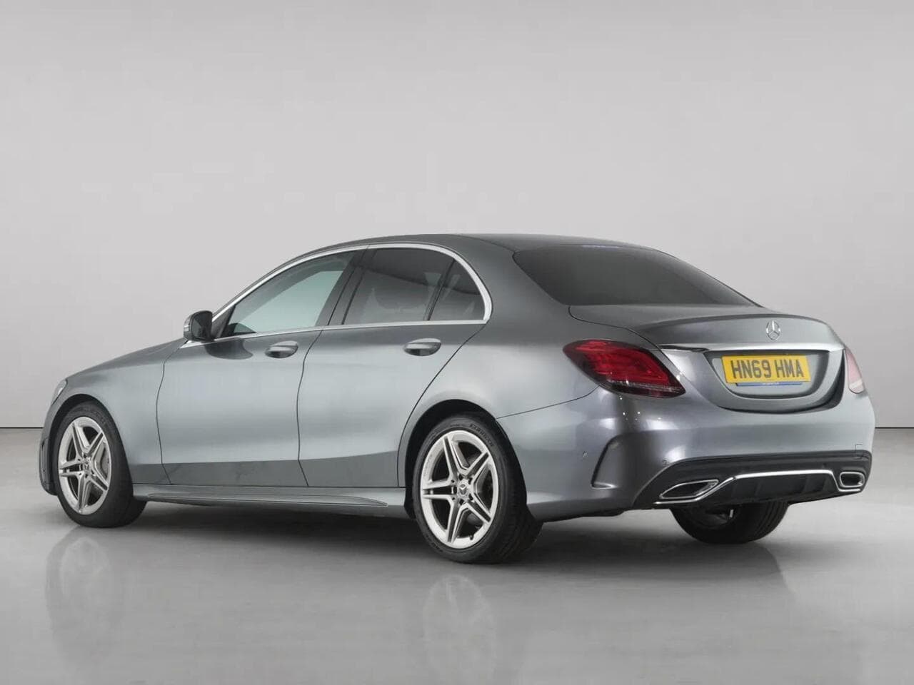Mercedes-Benz C Class thumbnail Rear Left