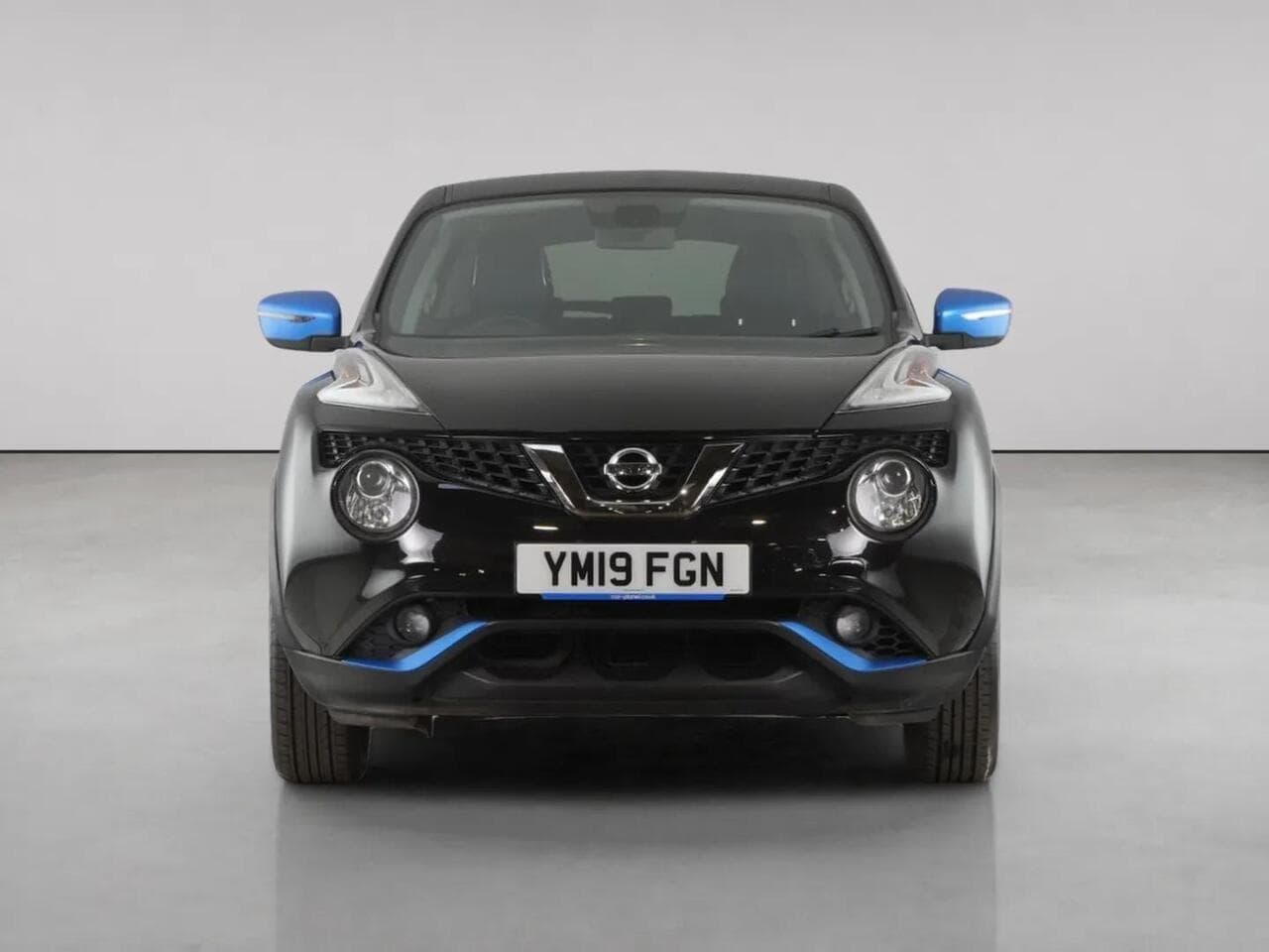Nissan Juke thumbnail Front