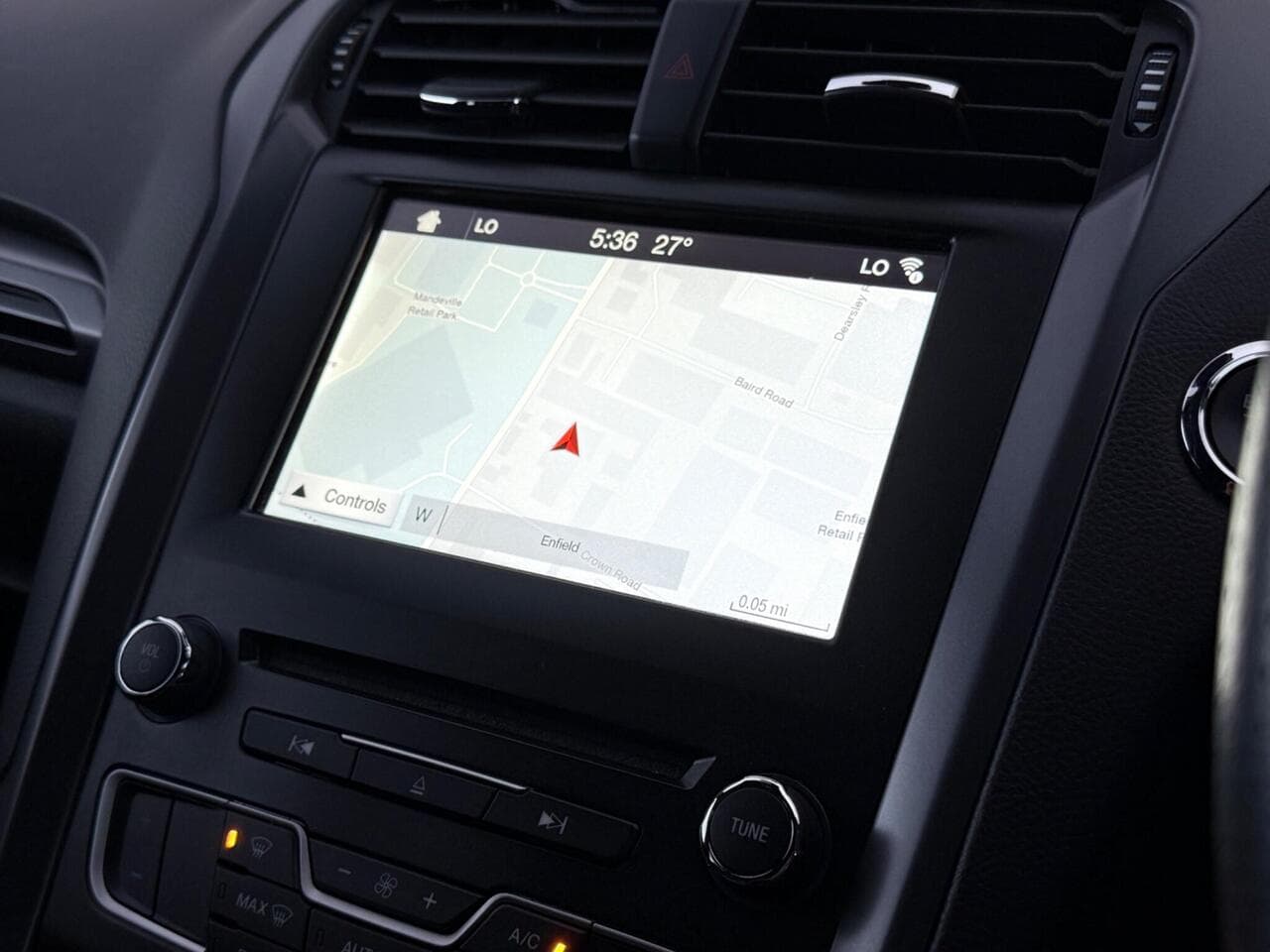 Ford Mondeo thumbnail Infotainment System