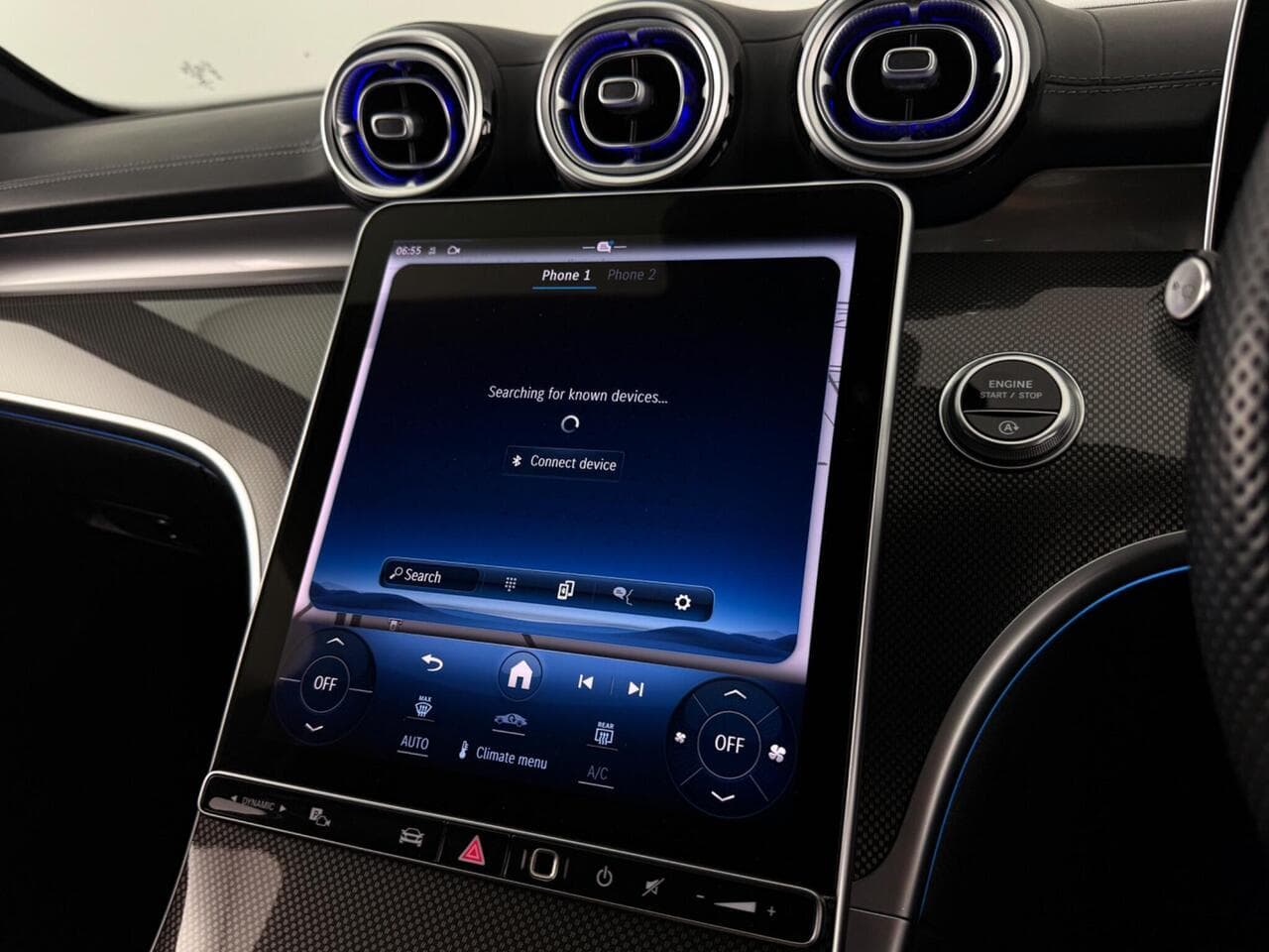 Mercedes-Benz C Class thumbnail Infotainment System