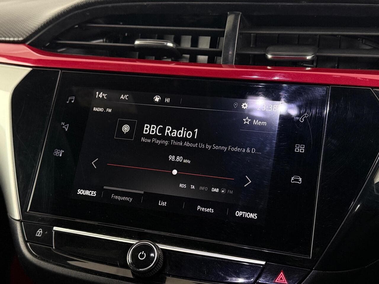 Vauxhall Corsa thumbnail Infotainment System